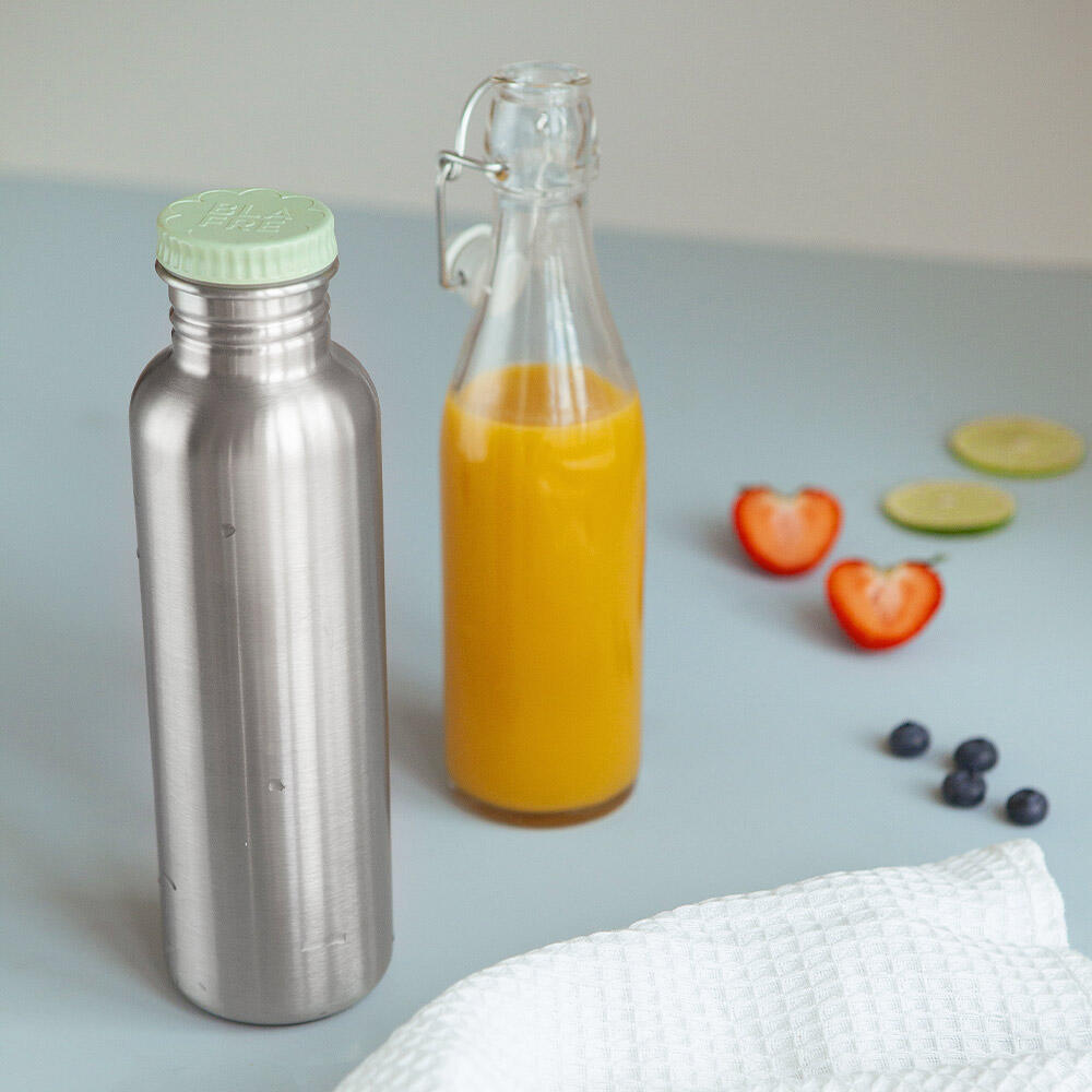 Steel bottle 0.75l Red